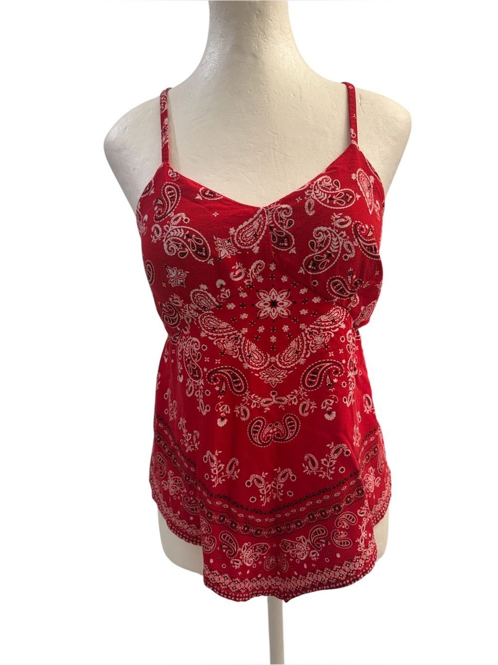 NO Boundaries Red Paisley Spaghetti Strap Tank Top, Size L